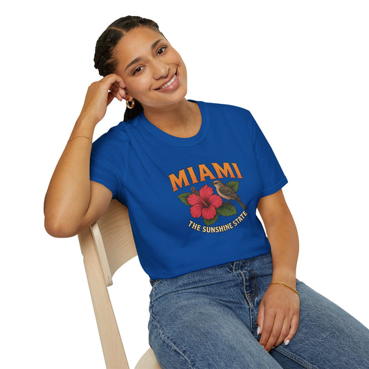 Miami Vibes Unisex T-Shirt – Casual Summer Tee, Beachwear, Travel Outfit, Vacation Style, Gift for Him or Her