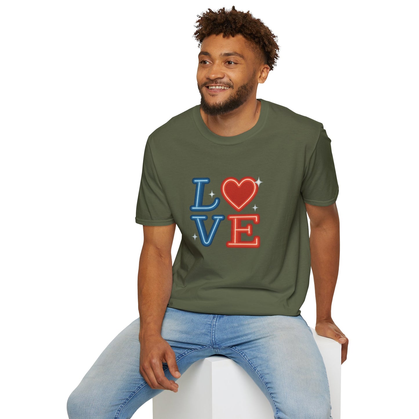 Love Graphic Tee