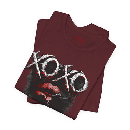 XOXO  Tee