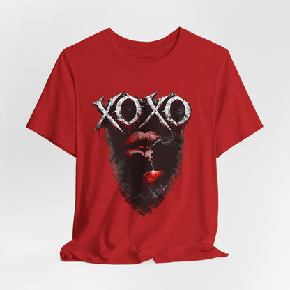 XOXO  Tee